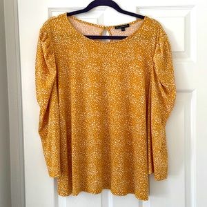 Adrianna Papell puff sleeve knit top